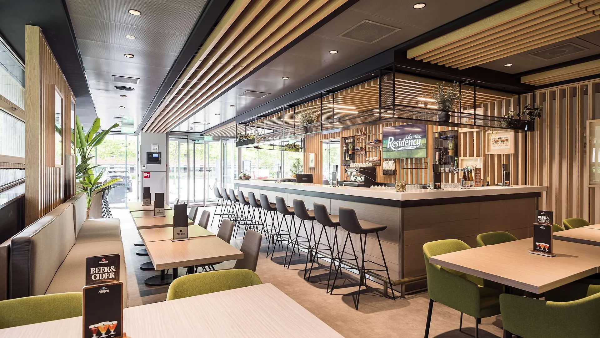 Executive Residency By Best Western Amsterdam Airport Hoofddorp Hotel